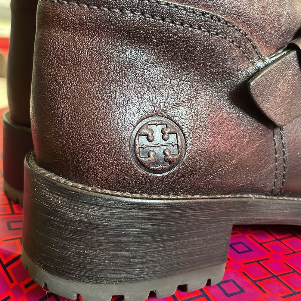Tory Burch boots - Picture 3 of 6